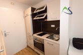 Helles, möbliertes Apartment in der Studentenstadt Pentling - Küchenzeile