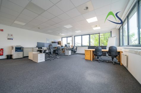 Helle Bürofläche innerhalb einer Bürogemeinschaft, 93055 Regensburg, Bürofläche