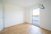 Neuwertige 3 ZKB-Wohnung mit Balkon - Schlafzimmer